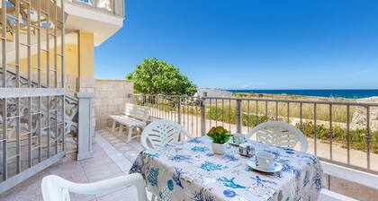 2428 Villino La Caletta by Barbarhouse