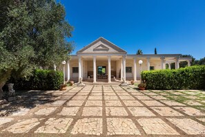 Exterior - 3086 Villa Artemide by Perle di Puglia (Sava)