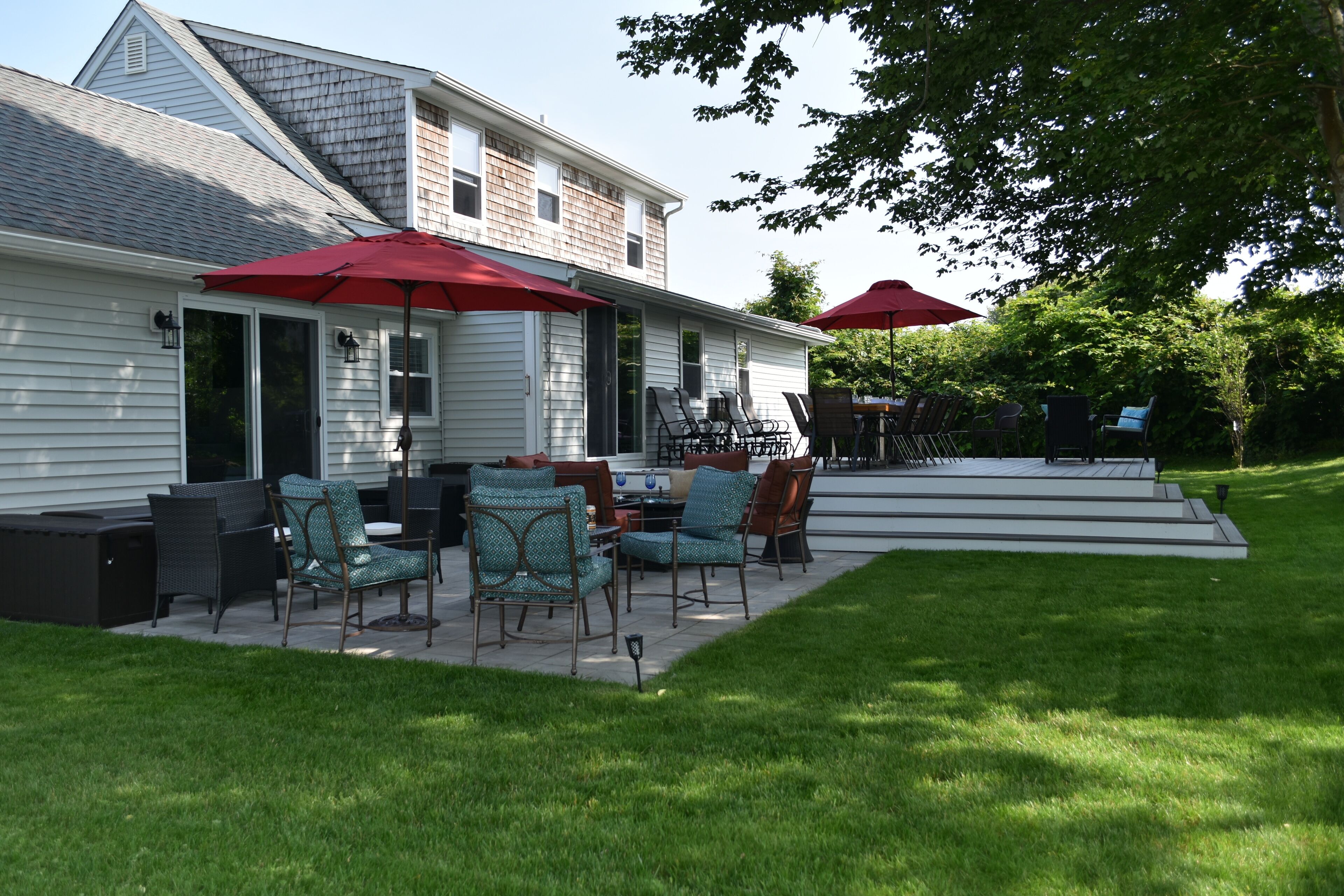 Spacious Amenity-Filled Central AC 5 Bed Beach House in Scarborough