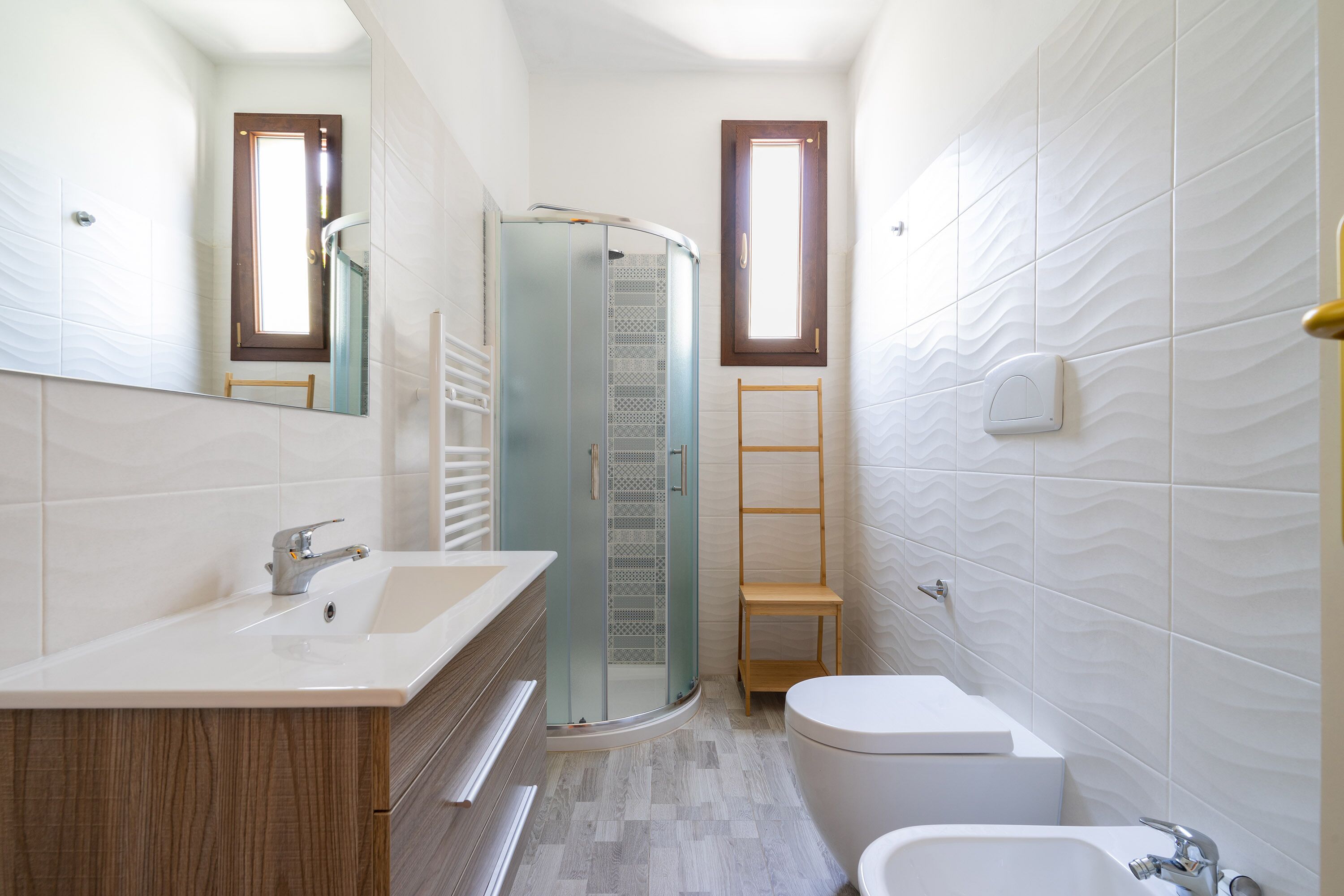 Apartamento básico | Banheiro | Chuveiro, bidê