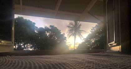 The Yellow Retreat, - Cabin Vacation Rental