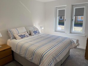 Cottage, Multiple Beds | 2 bedrooms, iron/ironing board, free WiFi, bed sheets - Beautiful Coastal Cottage in St Monans, Scotland (Anstruther)