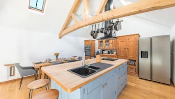 Cottage | Interior