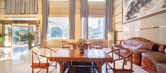 Shiqian Quandu Hotel
