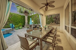 Outdoor dining