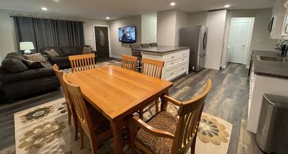 NEW, Super Comfortable Ranch!