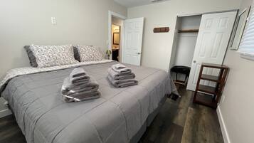 3 bedrooms, iron/ironing board, travel cot, free WiFi