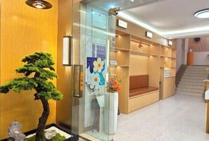 Exterior - Youran Crazy Hotel (Gongbei Xiawan Branch) (Zhuhai)