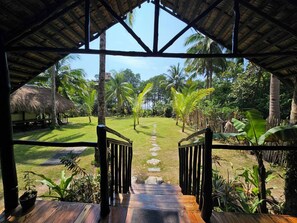 Property grounds - Beachside 1 (Binga)