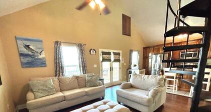 Blue Water Villa I - Coastal Realty Group