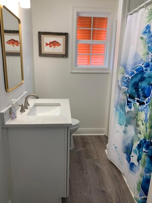 Shower, towels