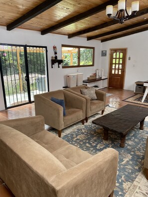 Interior - Comfortable Cottage for Groups on 2 acre Homestead (San Jose Chacaya)