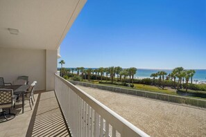 Condo, 3 quartos | Área da propriedade