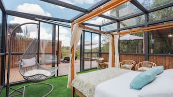 Superior Room | Premium bedding, bed sheets