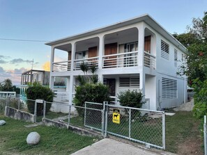Exterior - Best Location, Caribbean views, Off street parking, walk everywhere. (Vieques)