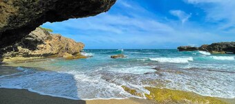 Caribbean Oceanview Villa Alia for 20 guests w/ pool, bbq, basket