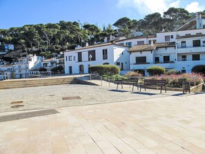 Terrace/patio - Beautiful apartment for 4 people with WIFI, TV and balcony (Begur)