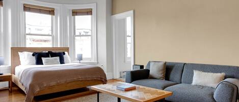 Strygejern/strygebræt, Wi-Fi, sengetøj