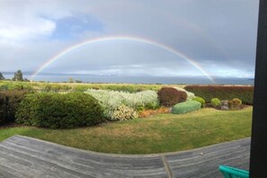 Property grounds - Sunset dreamer with uninterrupted views (Taupō)