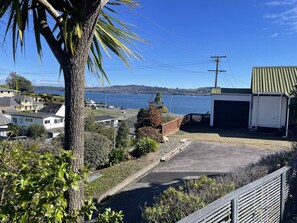 Unclassified image, 3 of 28, button