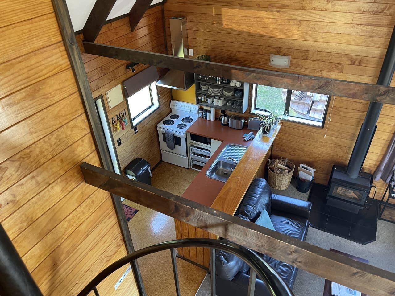 冰箱、微波炉、烤箱、炉灶