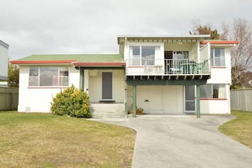 Image of Wharewaka · Classic holiday spot, memories at Wharewaka Beach