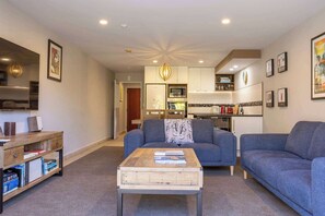 Televisio, työhuone