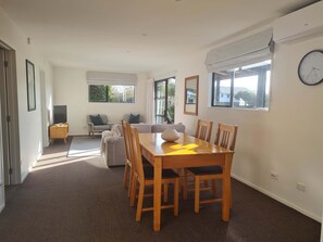 Interior - You little beauty - Wharewaka Beach Magic! (Taupo)