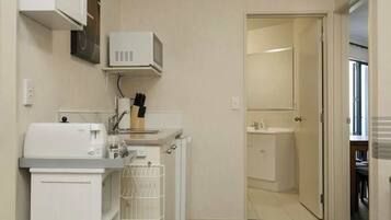 Fridge, microwave, coffee/tea maker, toaster