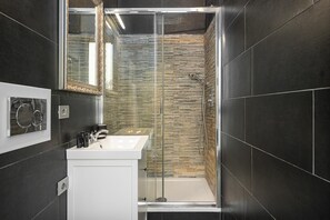 Apartment | Badezimmer