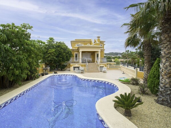 Pool - Stunning private villa for 21 guests with A/C, WIFI, private pool, TV, patio and pets allowed (Benissa)