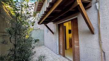 Estúdio, cozinha, vista para o jardim | Terraço/pátio