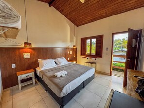 Standard-Doppel- oder -Zweibettzimmer