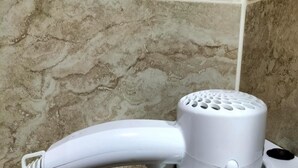 Bathroom - Avcilar Dedem Hotel 1 (Istanbul)