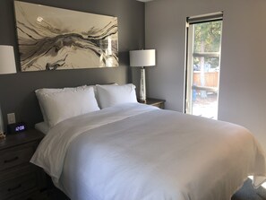 2 Schlafzimmer, Schreibtisch, Bügeleisen/Bügelbrett, kostenloses WLAN