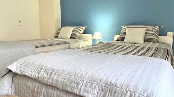 2 Schlafzimmer, Bügeleisen/Bügelbrett, Reisekinderbett, WLAN