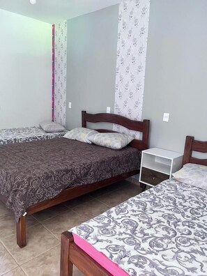 Dreibettzimmer