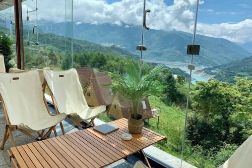 Dawagenzha Impression Hotel