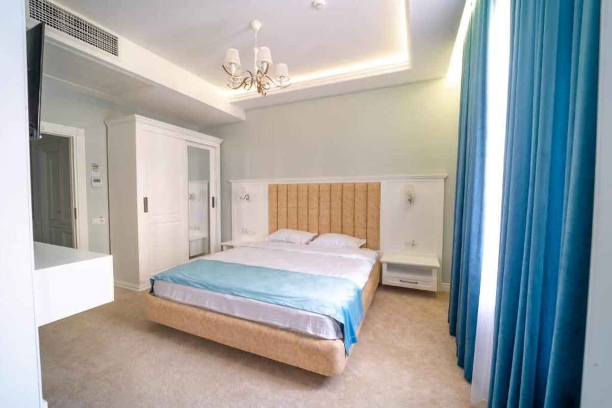 Luxe studio suite | 1 slaapkamer, een kluis op de kamer, een bureau, een laptopwerkplek