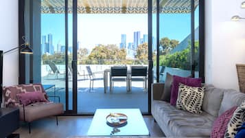 Télévision, livres, chaßne hi-fi