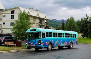 Exterior - Dogwood at Outrun - 3 BR, Hot tub, Shuttle (Mt. Crested Butte)
