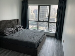 1 chambre, fer et planche à repasser, Wi-Fi gratuit, draps fournis