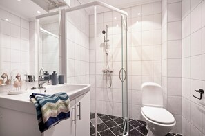 Apartment, 2 Schlafzimmer | Badezimmer