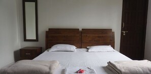 5 bedrooms