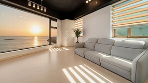 Basic Room, 3 Bedrooms (2cheung sapaieo(osyeonbyu)) | 1 bedroom, free WiFi
