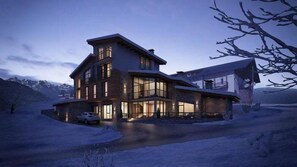 Fassade der Unterkunft – Abend/Nacht