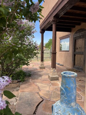 Exterior detail - Arroyo Seco Vacation Perfection (Arroyo Seco)