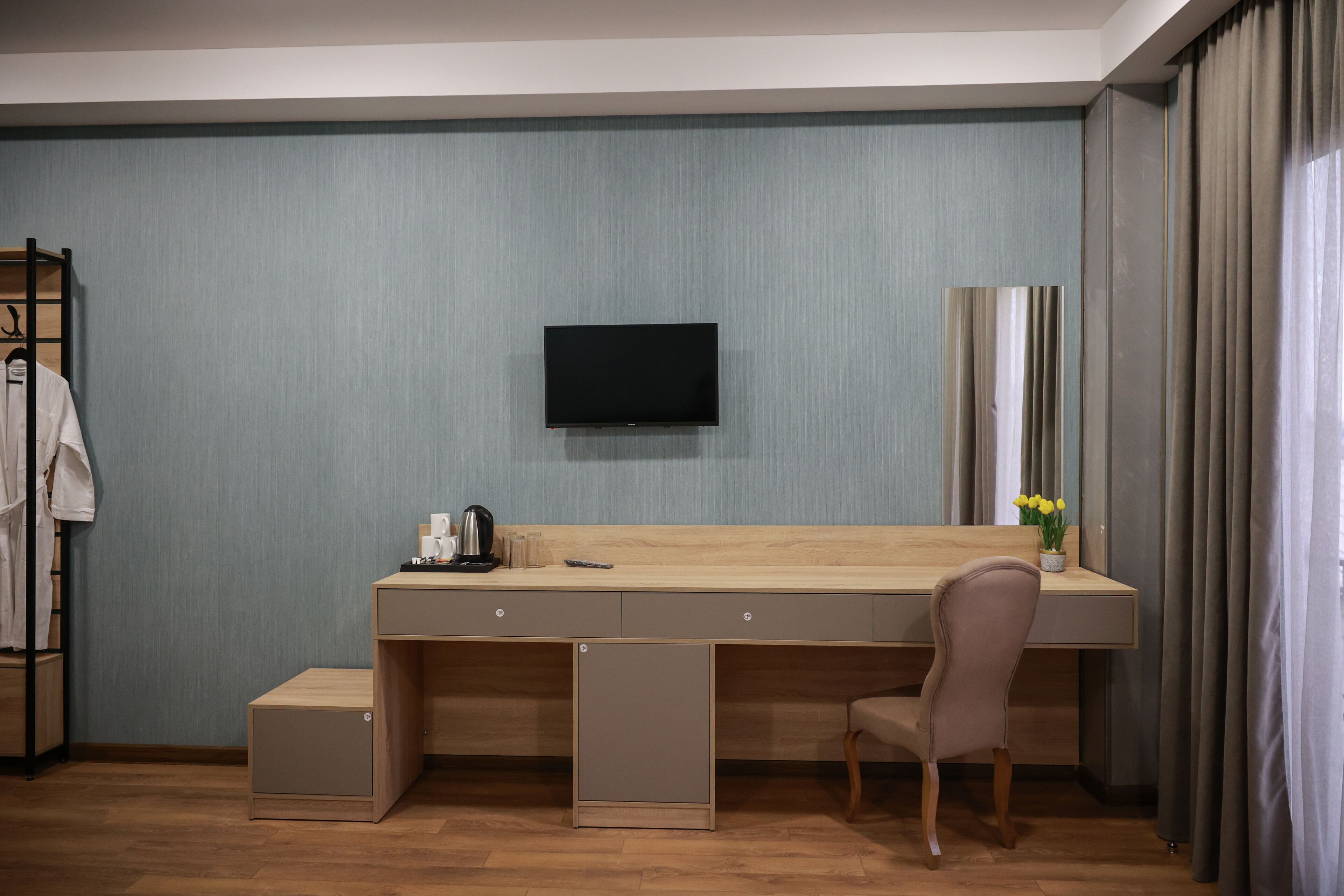 Family Triple Room, 1 Bedroom | Desk, free WiFi, bed sheets