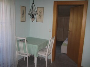 Dining - Apartment mit 45qm im Ferienhaus Osterried (Schwangau)
