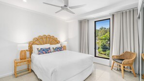 4 habitaciones, tabla de planchar con plancha y wifi gratis 